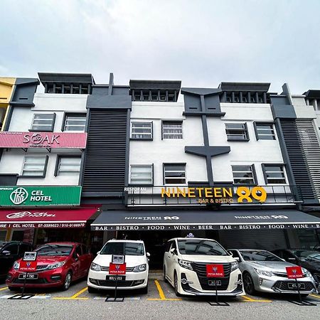 Cel Hotel Skudai Extérieur photo
