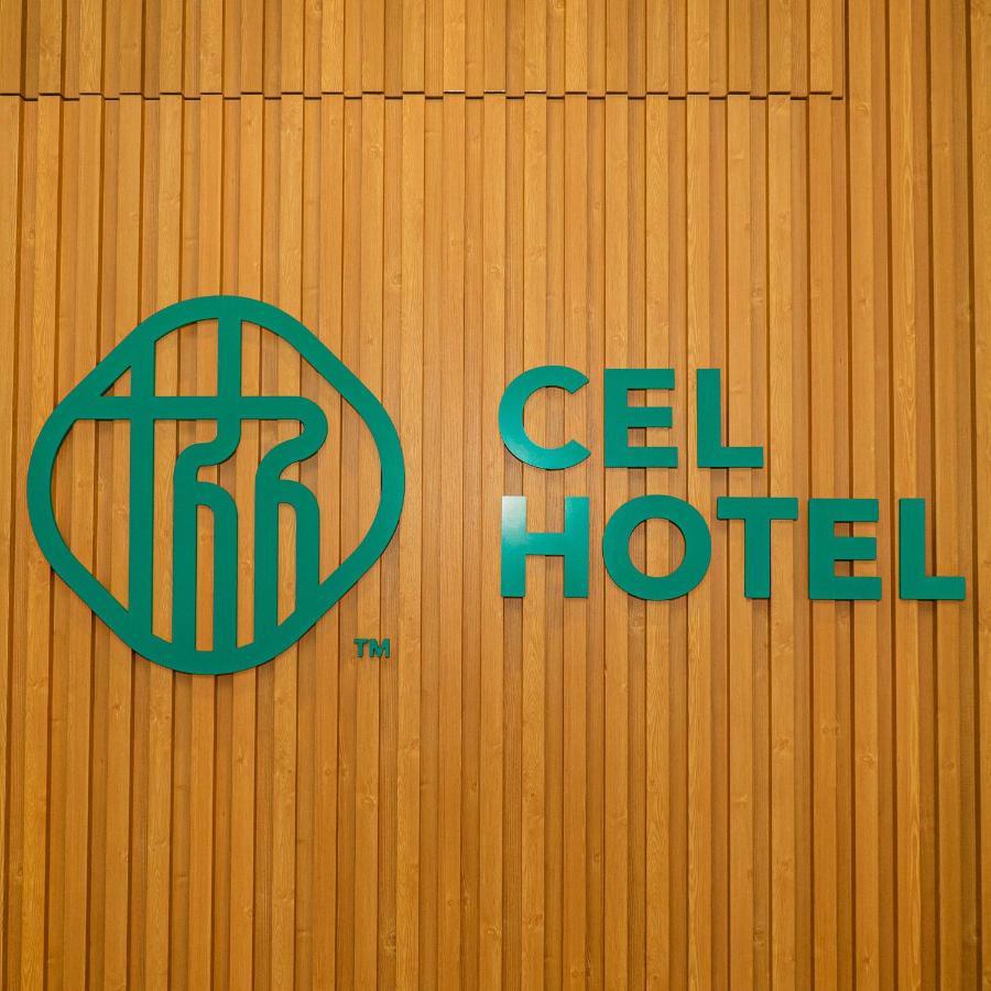 Cel Hotel Skudai Extérieur photo