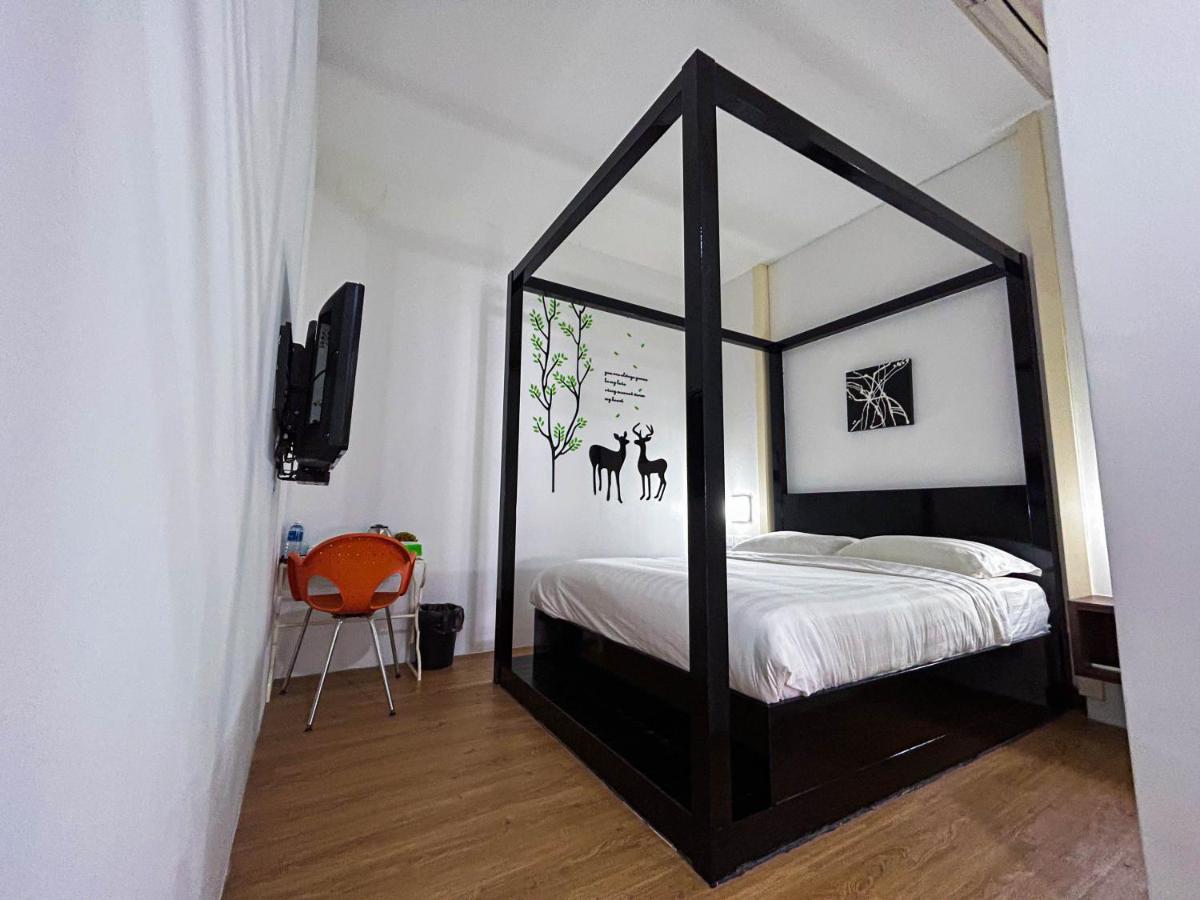 Cel Hotel Skudai Extérieur photo